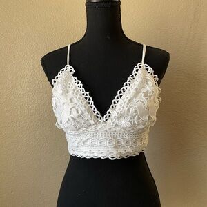 White floral crop top